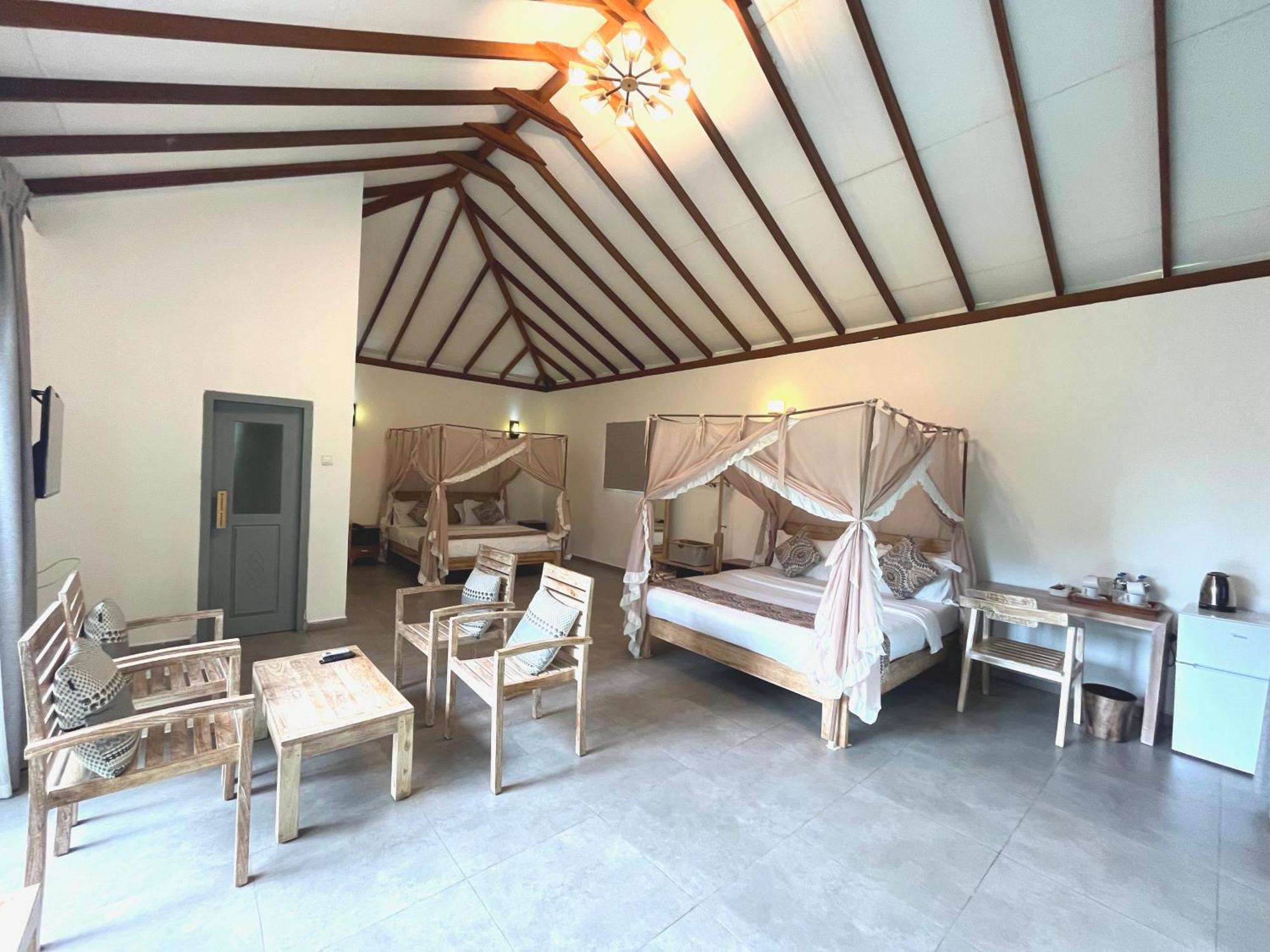 Nivadoo Resort Sigiriya Bagian luar foto Deluxe Room
